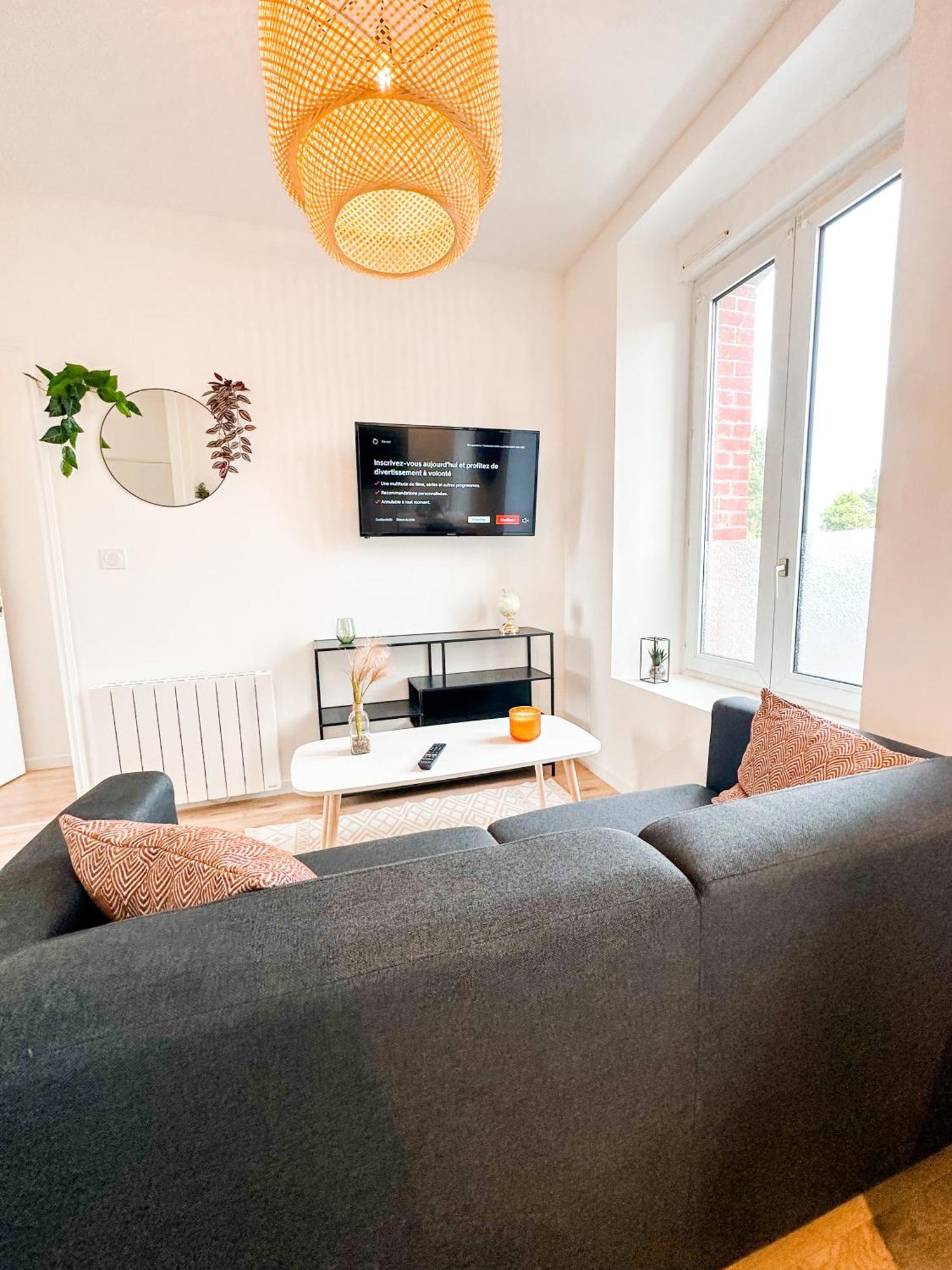 Appartamento New: Agreable & Lumineux *Gare* Guingamp Esterno foto